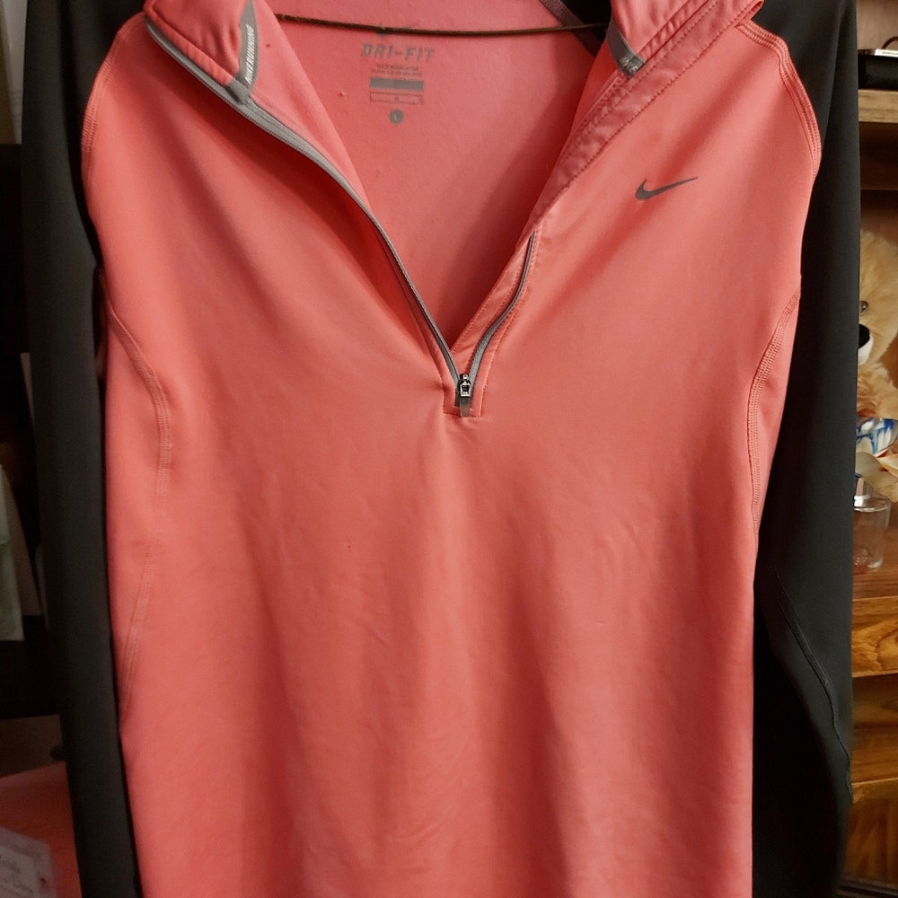 Pink and grey nike dry fit pull over